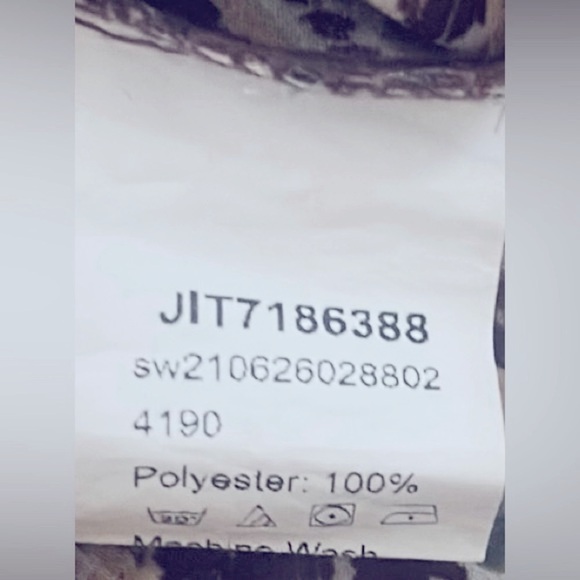 Patterned Long Sleeve Women's Top - Picture 3 of 3